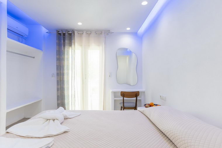 Ground floor apartments for 5 or 6